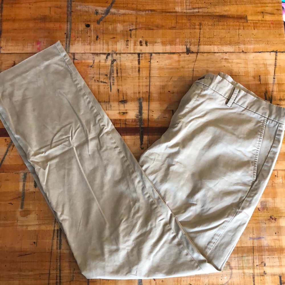Murano Khakis